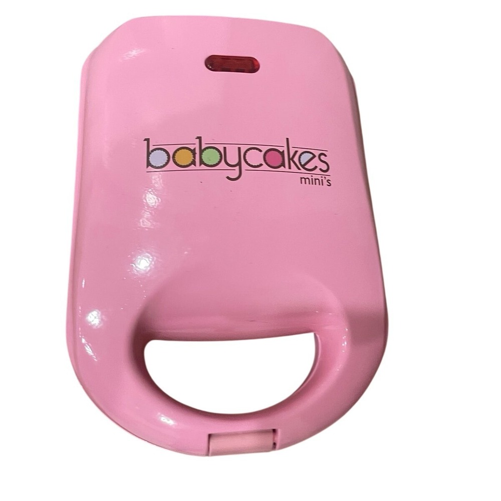 Babycakes‎ Mini Cupcake Maker Pink CCM-50 Compact 4 Cup Non-Stick Baker
